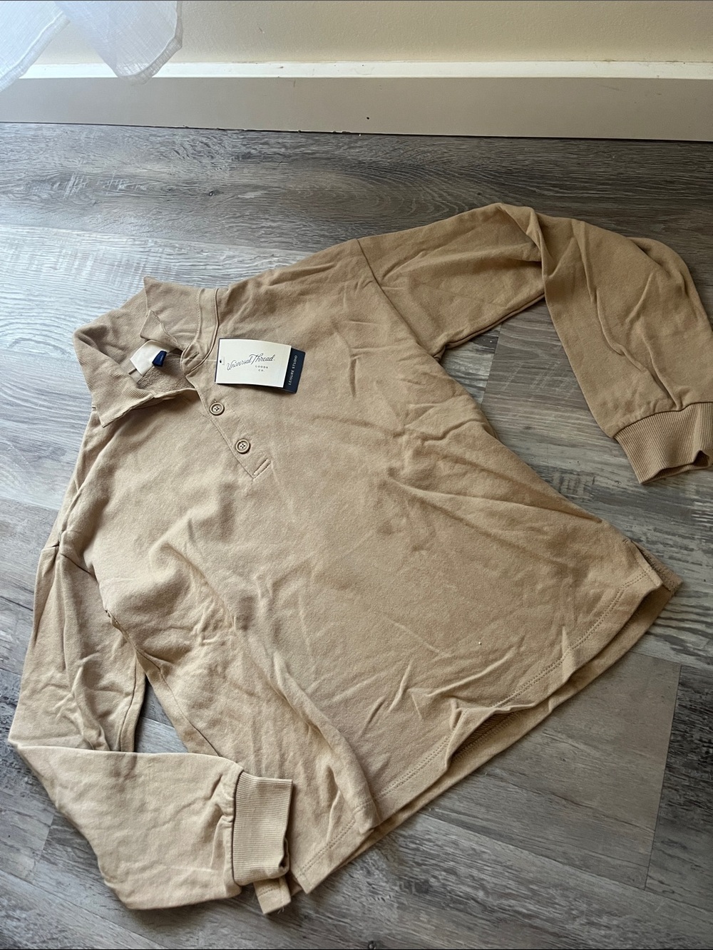 Universal Thread Camel Tan Long-Sleeve Polo Sweatshirt